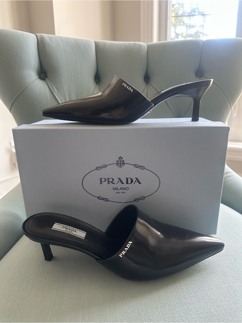 Authentic Prada Black Patent Leather Pointed Mules with original box - Picture 3 of 5